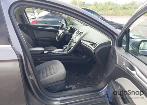 2013 Ford Fusion S из США, поврежденный, VIN 3FA6P0G75DR320807